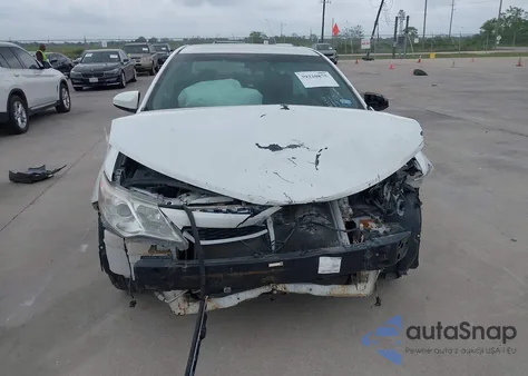 2014 Toyota Camry Se z USA, uszkodzony, nr VIN 4T1BF1FK9EU414735